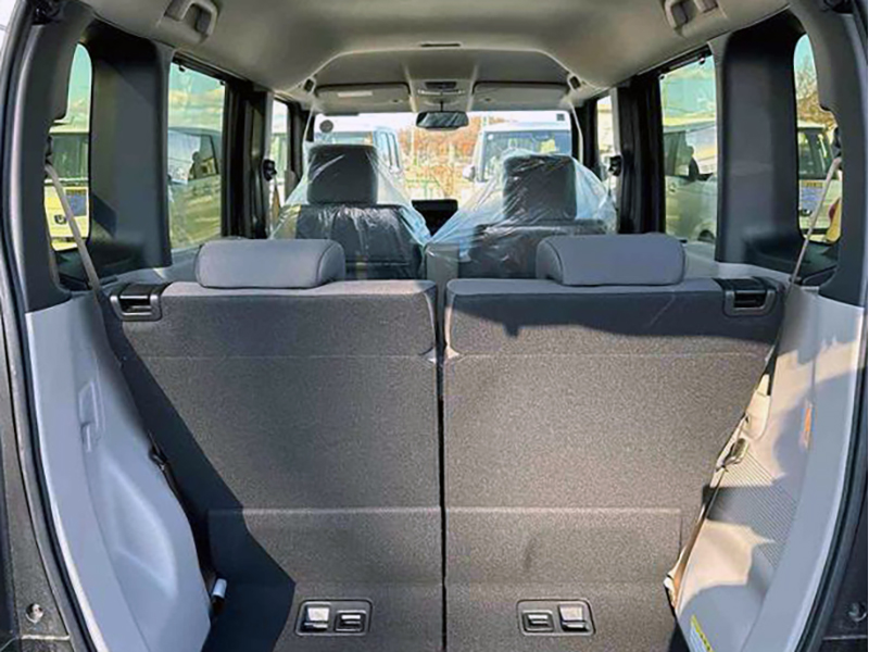 N-BOX ベースグレード 両側電動スライド 164.9万円 太田13km