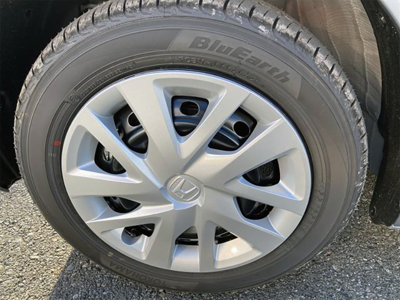 N-BOX ベースグレード 164.9万円 太田12km ルナシルバー 令和7(2025)年